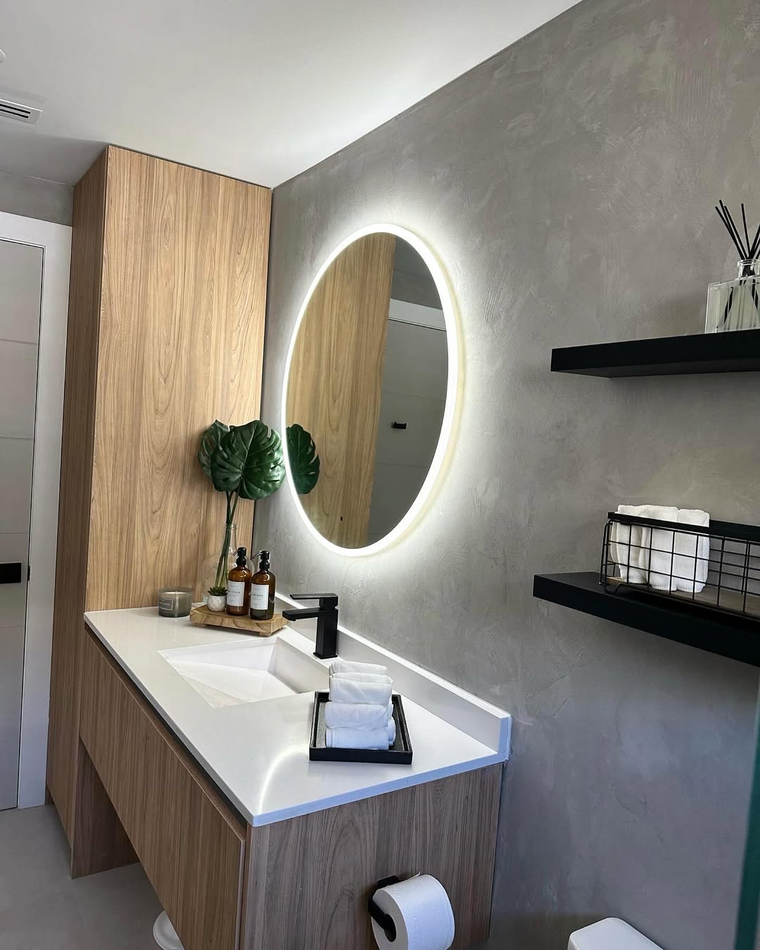 Miami Beach Master Bath Venetian Plaster